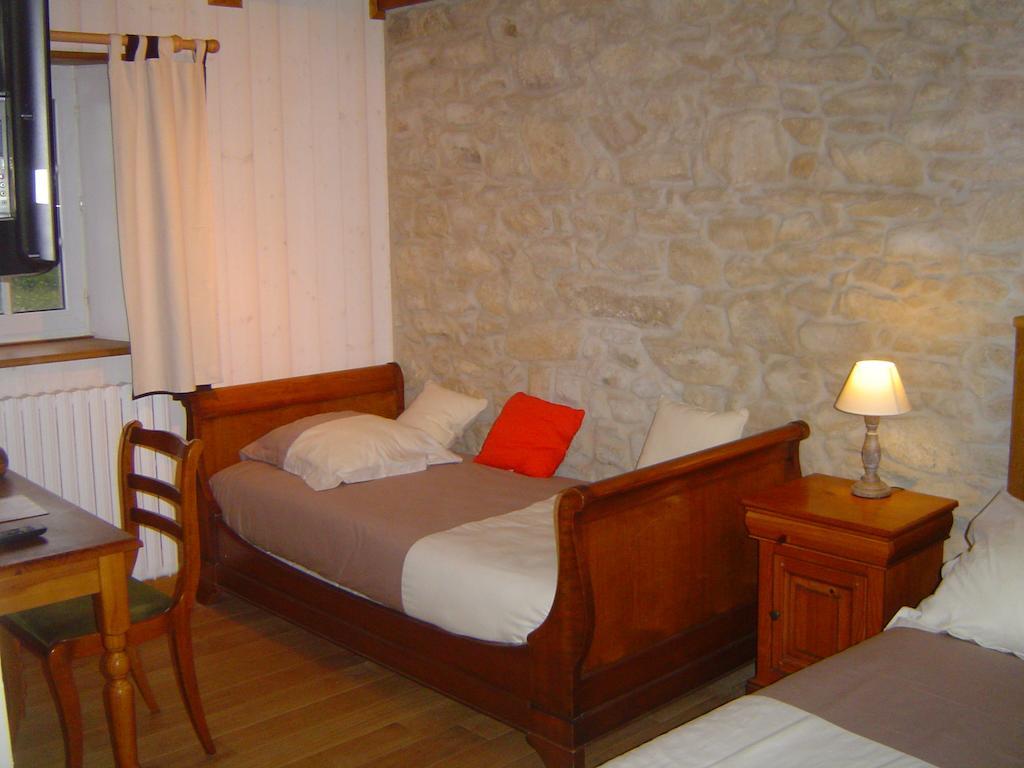 Oudoty Bed & Breakfast Kerlouan Room photo